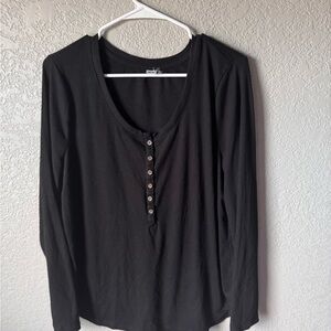 Women’s Black Long Sleeve Henley  XXL plus size basics normcore casual witchy